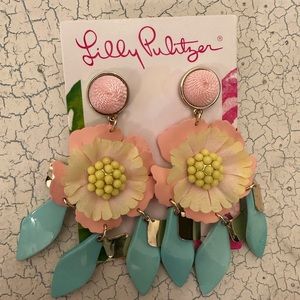 NWT Lilly Pulitzer Floral Statement Earrings